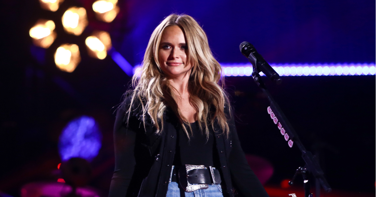 Miranda Lambert Dedicates “Bluebird” Performance To Front Line Workers ...